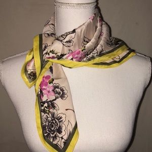 Express scarf